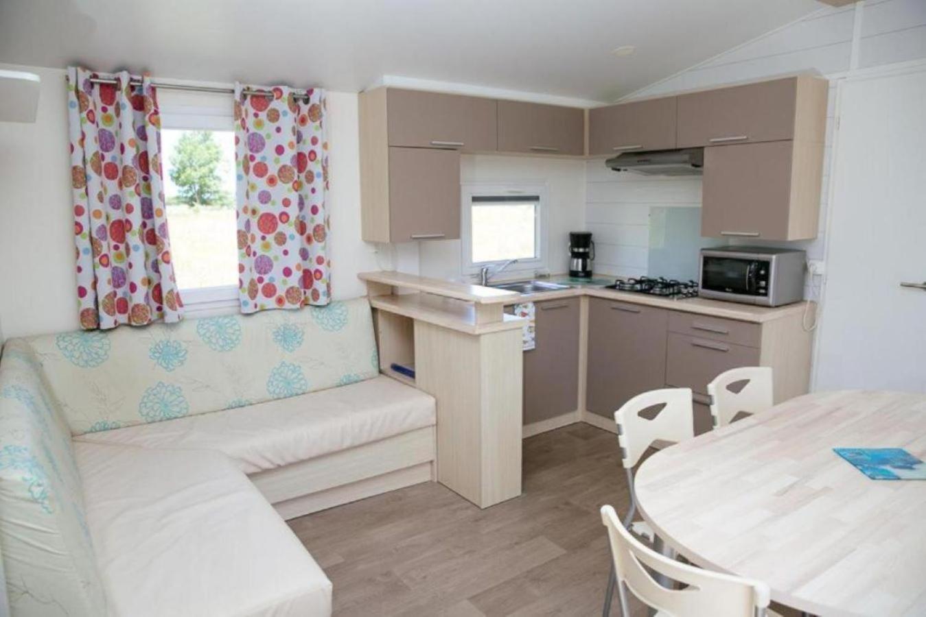 Camping Haliotis 뽕또흑송 객실 사진
